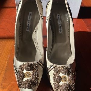 Manolo Blahnik  Hangisi NYC shoes